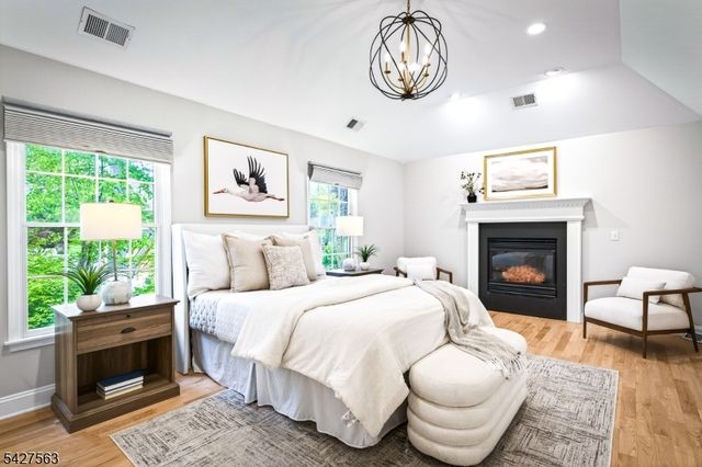 506 Codding Rd, Westfield Town, NJ 07090