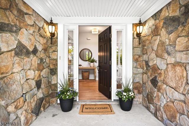 506 Codding Rd, Westfield Town, NJ 07090