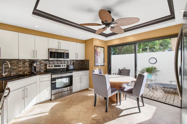 15321 Strathearn Drive 10902, Delray Beach, FL 33446