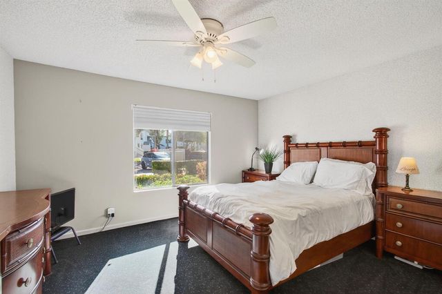 15321 Strathearn Drive 10902, Delray Beach, FL 33446