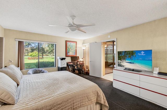 15321 Strathearn Drive 10902, Delray Beach, FL 33446