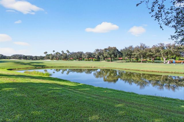 15321 Strathearn Drive 10902, Delray Beach, FL 33446