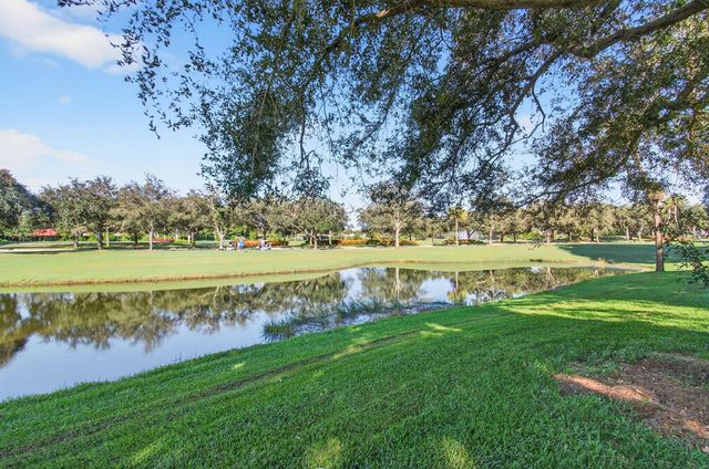 15321 Strathearn Drive 10902, Delray Beach, FL 33446