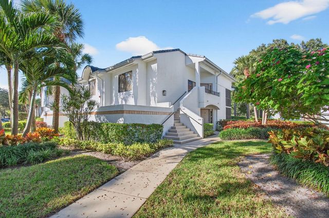 15321 Strathearn Drive 10902, Delray Beach, FL 33446