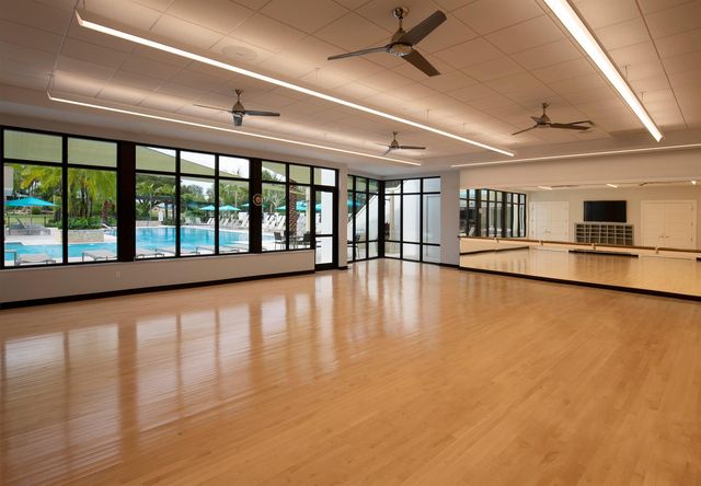 15321 Strathearn Drive 10902, Delray Beach, FL 33446