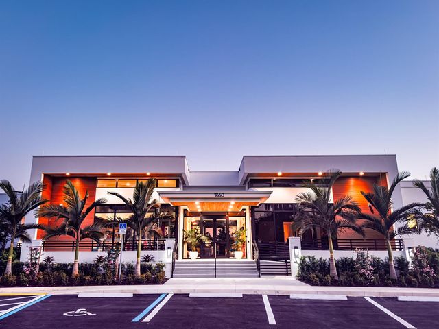 15321 Strathearn Drive 10902, Delray Beach, FL 33446