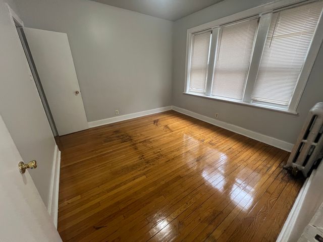 6802 S Clyde Avenue 2, Chicago, IL 60649
