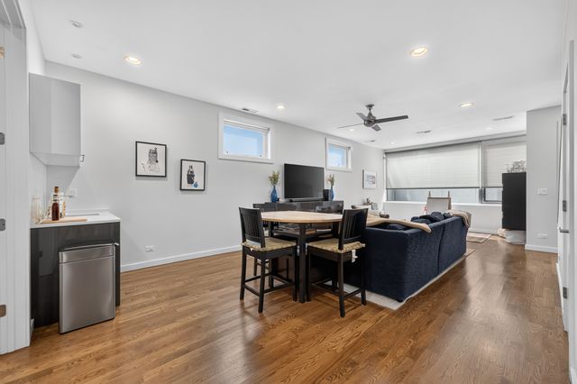 2012 W Shakespeare Avenue 1, Chicago, IL 60647