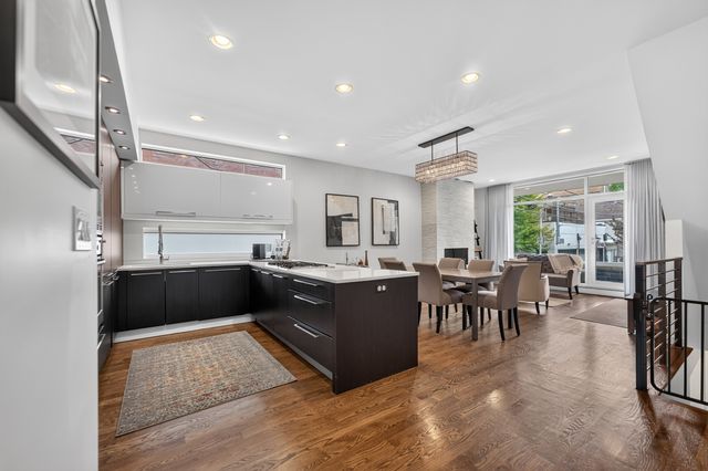2012 W Shakespeare Avenue 1, Chicago, IL 60647
