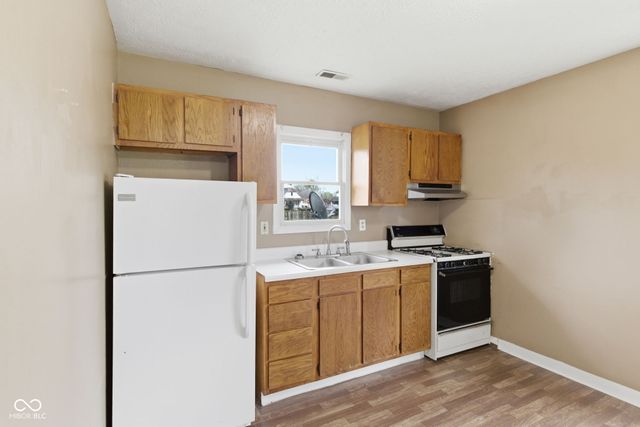 1224 W 13th Street, Anderson, IN 46016