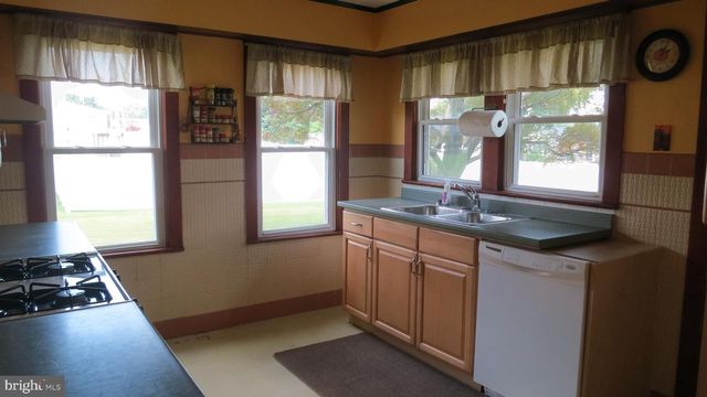 802 GROVE ST, Florence, NJ 08518