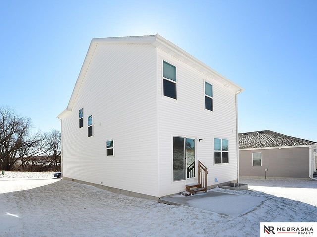 7728 N 95th Avenue, Omaha, NE 68122