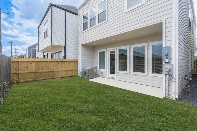 8440 Berry Brush, Houston, TX 77022