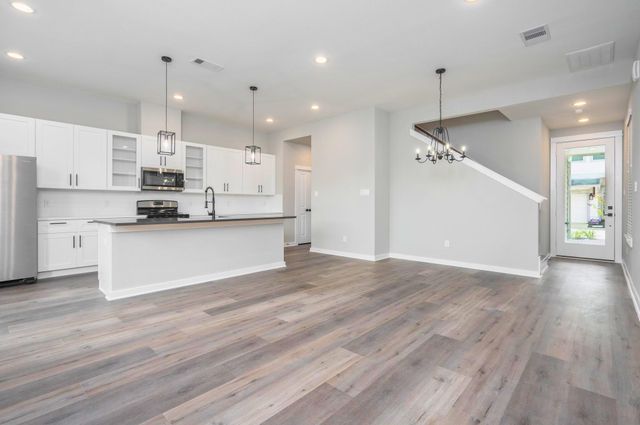 8440 Berry Brush, Houston, TX 77022