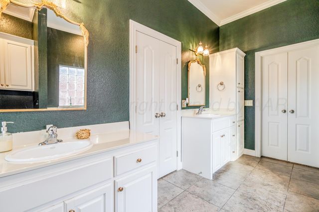 7703 EL PASO Drive, Amarillo, TX 79118