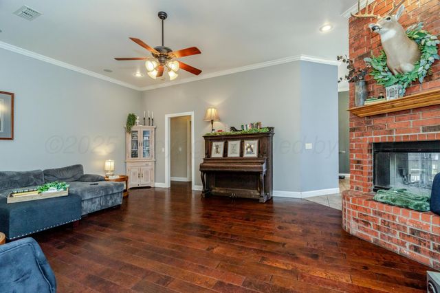 7703 EL PASO Drive, Amarillo, TX 79118