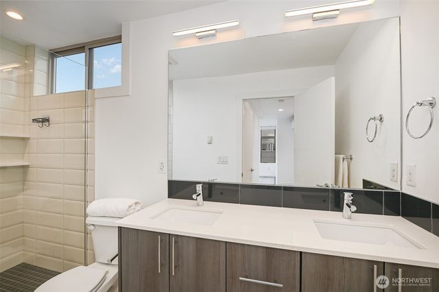 1713 19th Avenue S, Seattle, WA 98144