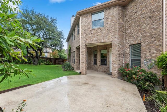 211 Longmont LN, Austin, TX 78737