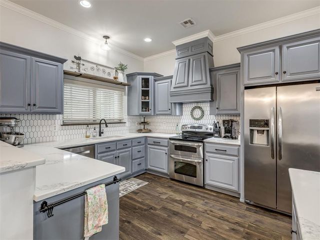 30753 Aussie Court, Norman, OK 73072