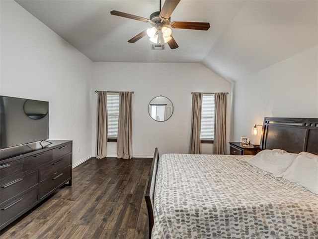 30753 Aussie Court, Norman, OK 73072