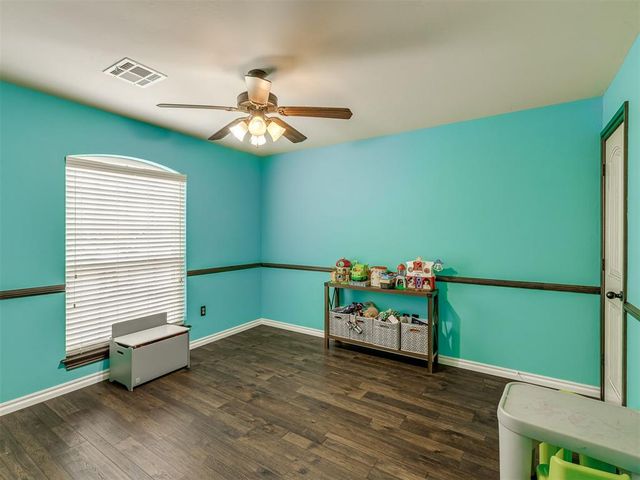 30753 Aussie Court, Norman, OK 73072