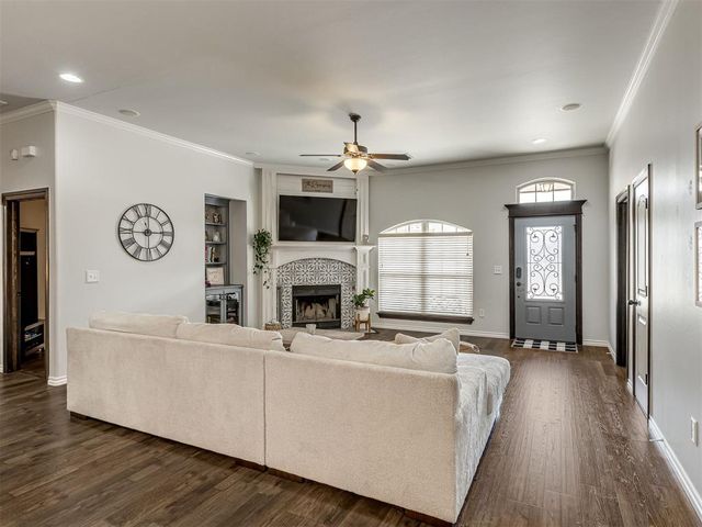 30753 Aussie Court, Norman, OK 73072