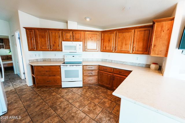 17200 W BELL Road 330, Surprise, AZ 85374
