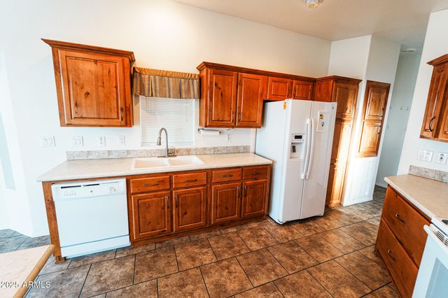 17200 W BELL Road 330, Surprise, AZ 85374