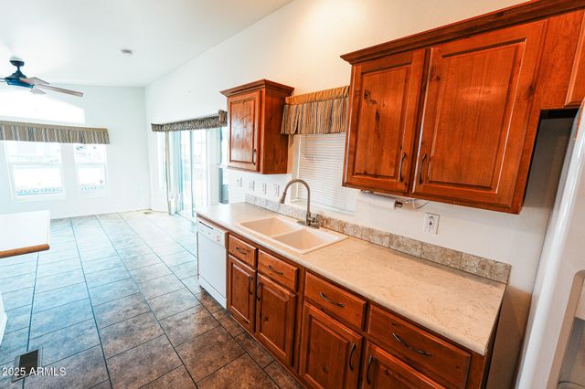 17200 W BELL Road 330, Surprise, AZ 85374