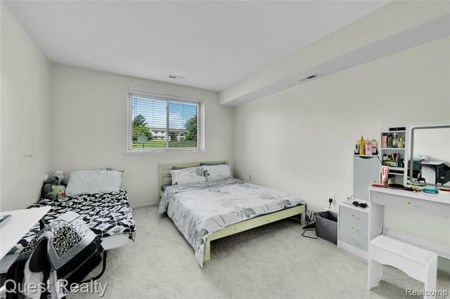 30028 W 12 Mile Road, Farmington Hills, MI 48334