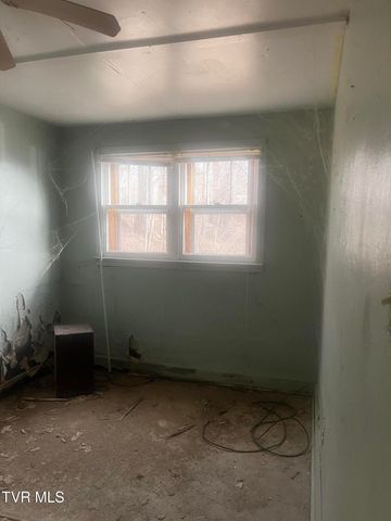 1404 Merrywood Drive, Johnson City, TN 37604