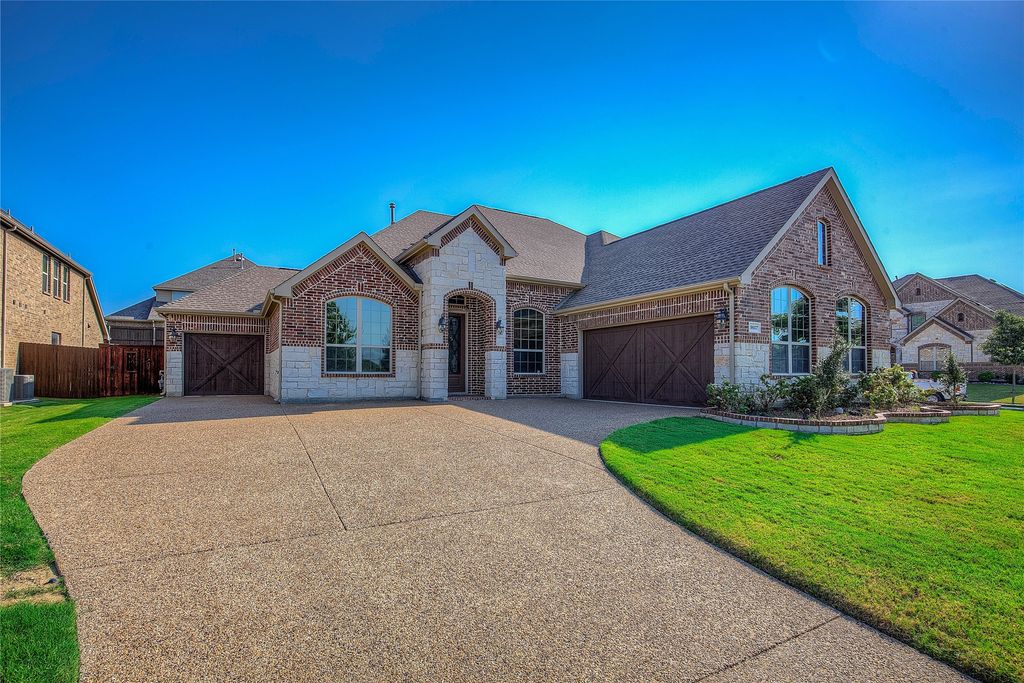 9607 Mechem Court, Rowlett, TX 75089