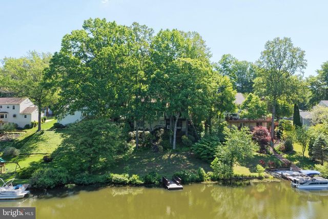 15348 EDGEHILL DR, Dumfries, VA 22025