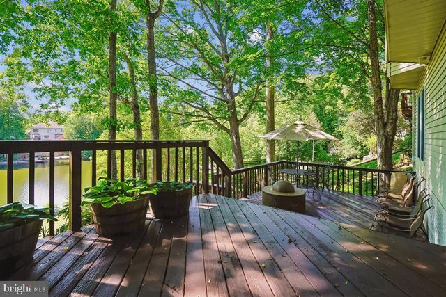 15348 EDGEHILL DR, Dumfries, VA 22025