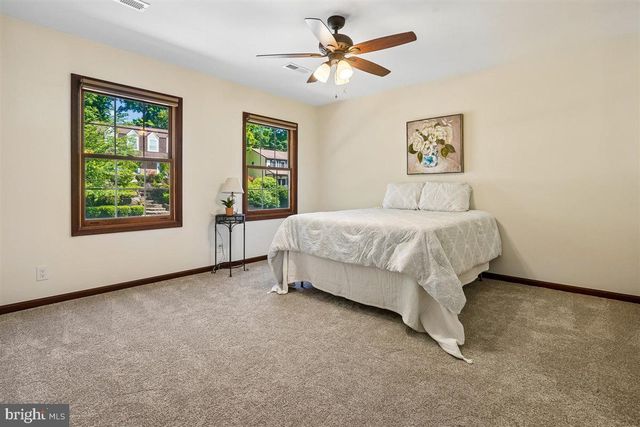 15348 EDGEHILL DR, Dumfries, VA 22025