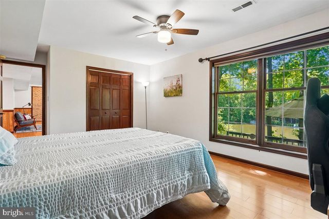 15348 EDGEHILL DR, Dumfries, VA 22025