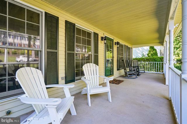 15348 EDGEHILL DR, Dumfries, VA 22025