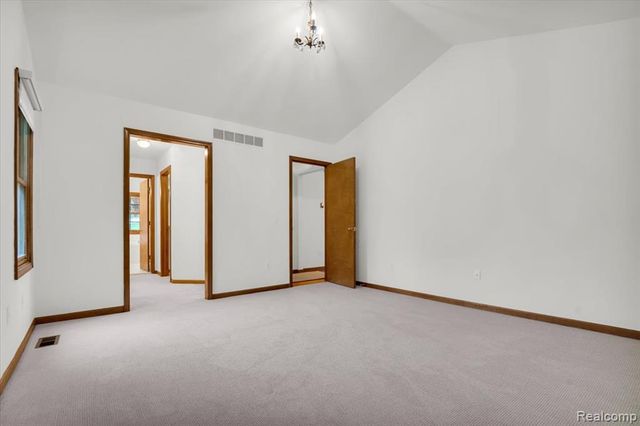 28335 Golf Pointe Boulevard, Farmington Hills, MI 48331
