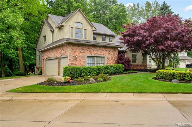 28335 Golf Pointe Boulevard, Farmington Hills, MI 48331