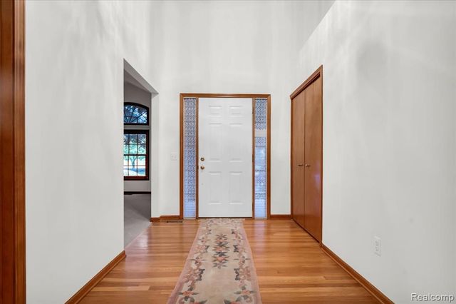 28335 Golf Pointe Boulevard, Farmington Hills, MI 48331