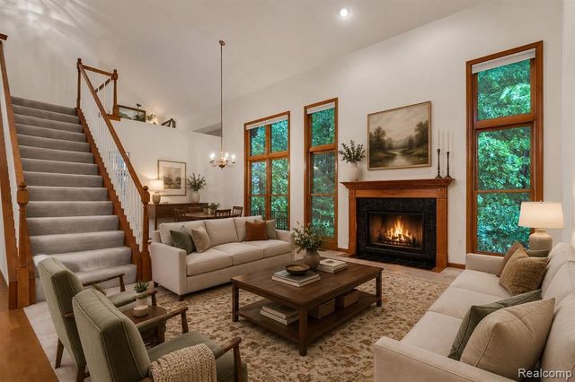 28335 Golf Pointe Boulevard, Farmington Hills, MI 48331