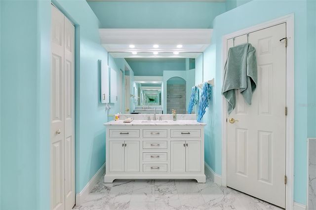 360 CEDARBROOK COURT, Venice, FL 34292