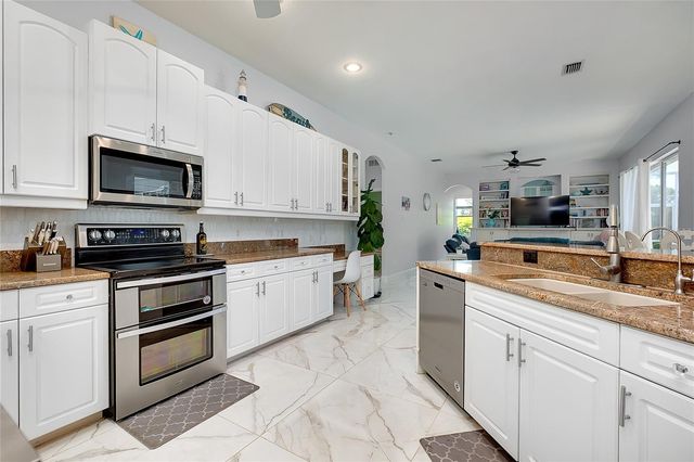 360 CEDARBROOK COURT, Venice, FL 34292