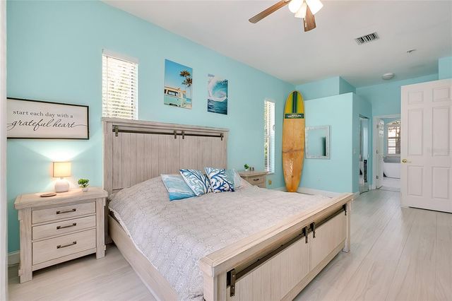 360 CEDARBROOK COURT, Venice, FL 34292
