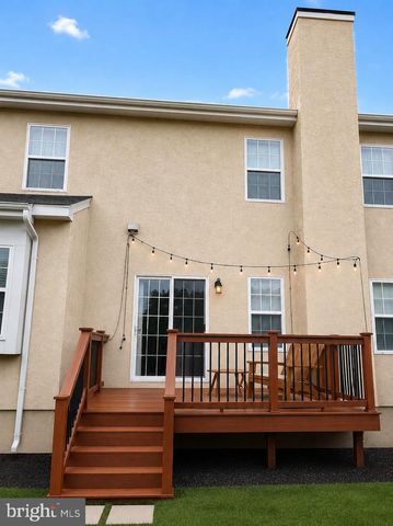71 VERSAILLES BLVD, Cherry Hill, NJ 08003