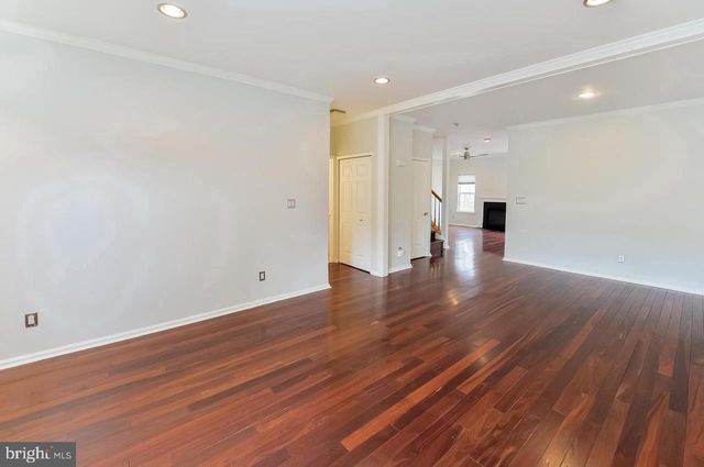 71 VERSAILLES BLVD, Cherry Hill, NJ 08003