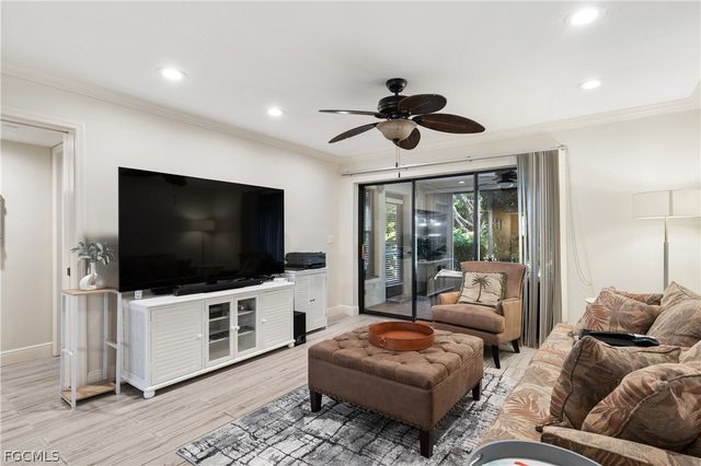 15041 Paddle Creek DR 102, Fort Myers, FL 33919