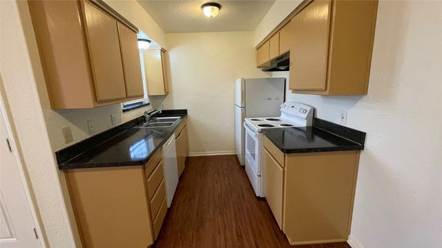 3124 Tudor Lane, Irving, TX 75060