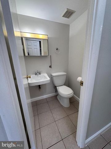 77 HANCOCK PL NE, Leesburg, VA 20176
