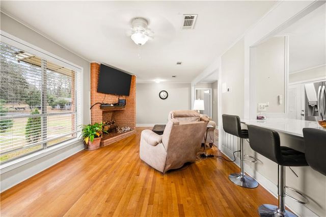 2101 FAIRVIEW Lane, Pineville, LA 71360